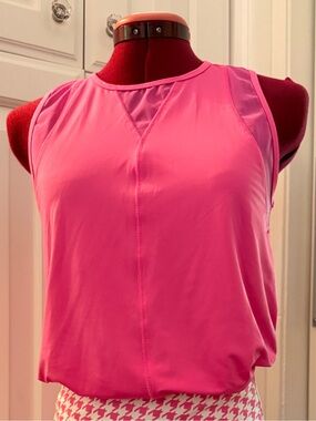 Lucky in Love Pink Mesh V-Neck Tennis Tank Top Size XS